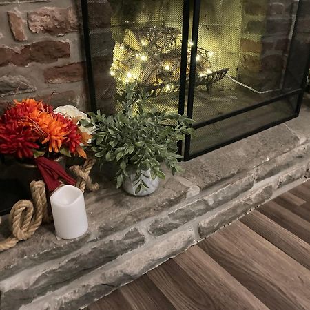 Peaceful Seasonal Wooded Cottage Close To Everything Tafton Zewnętrze zdjęcie
